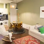 شقة Merc Place