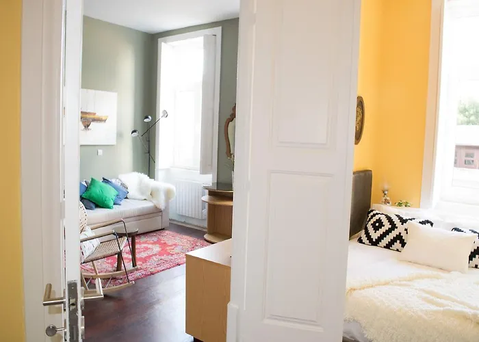 Lägenhet Merc Place