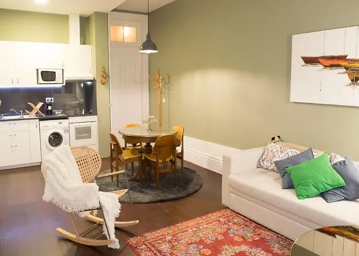 Lägenhet Merc Place